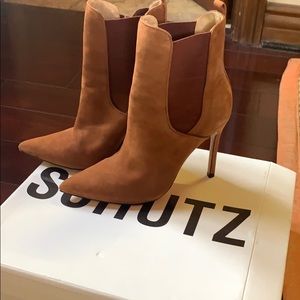 SCHUTZ BOOTIES